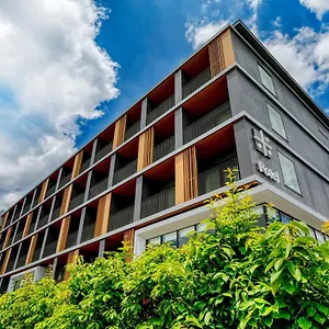 Umekoji Potel Japan